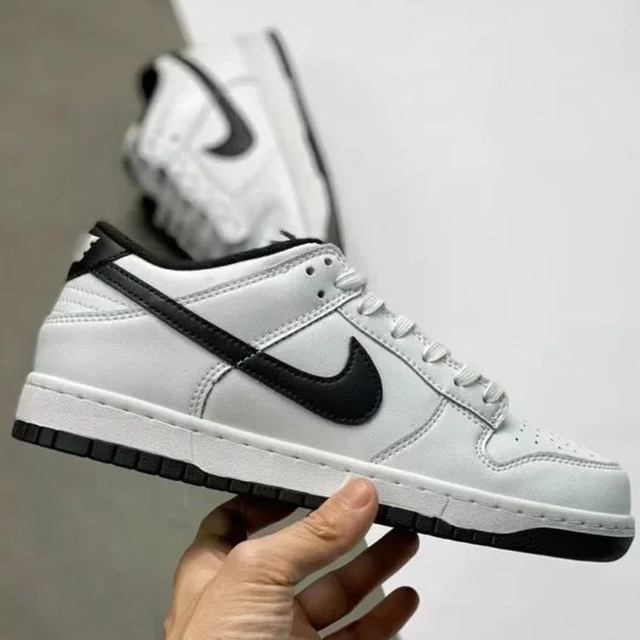 Sz 8 W Nike Dunk Low "Reverse Panda" - Picture 3 of 4